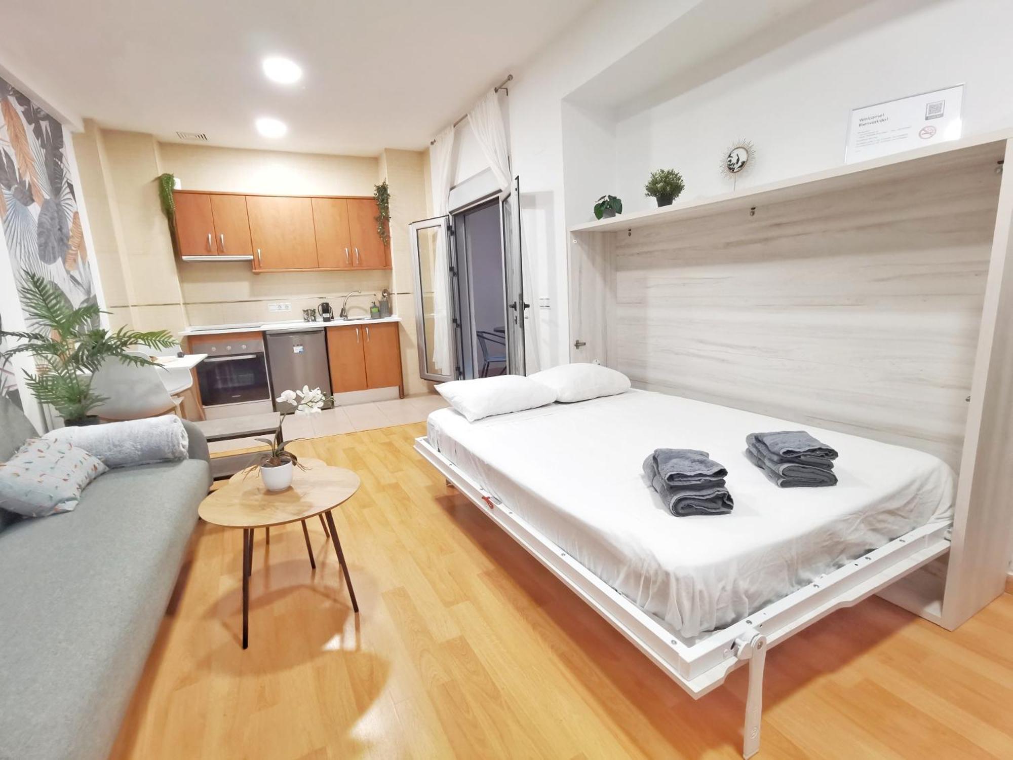 El Estudio Central Malaga Luaran gambar